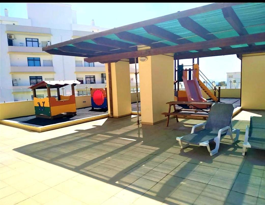 Ocean Breeze - Terrace Pools Apartment Armacao de Pera Bagian luar foto
